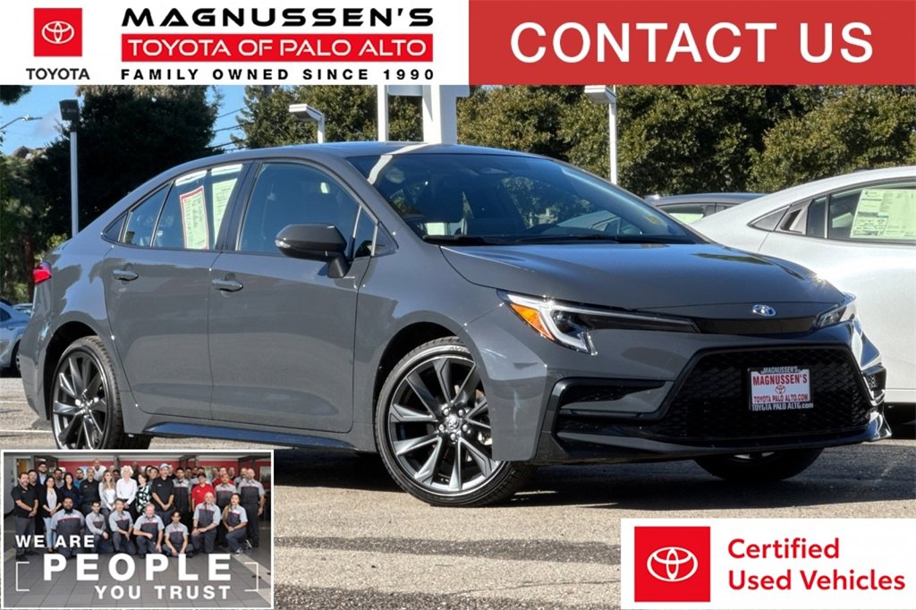 Certified 2025 Toyota Corolla SE image 1