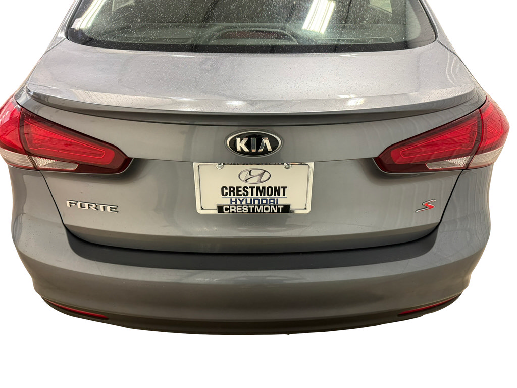 Used 2017 Kia Forte S w/ S Technology Package FWD image 13