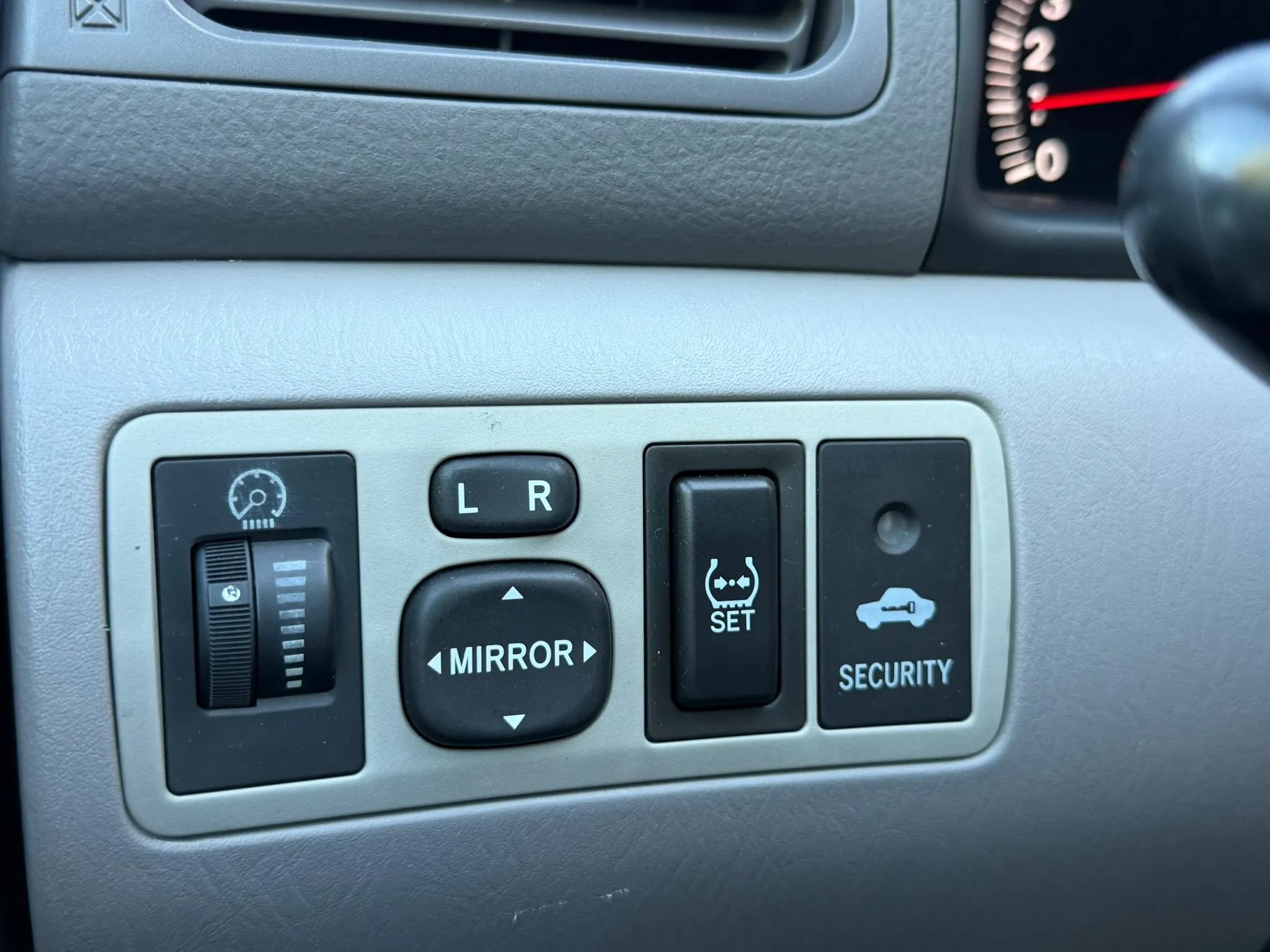 Used 2008 Toyota Corolla S FWD image 24