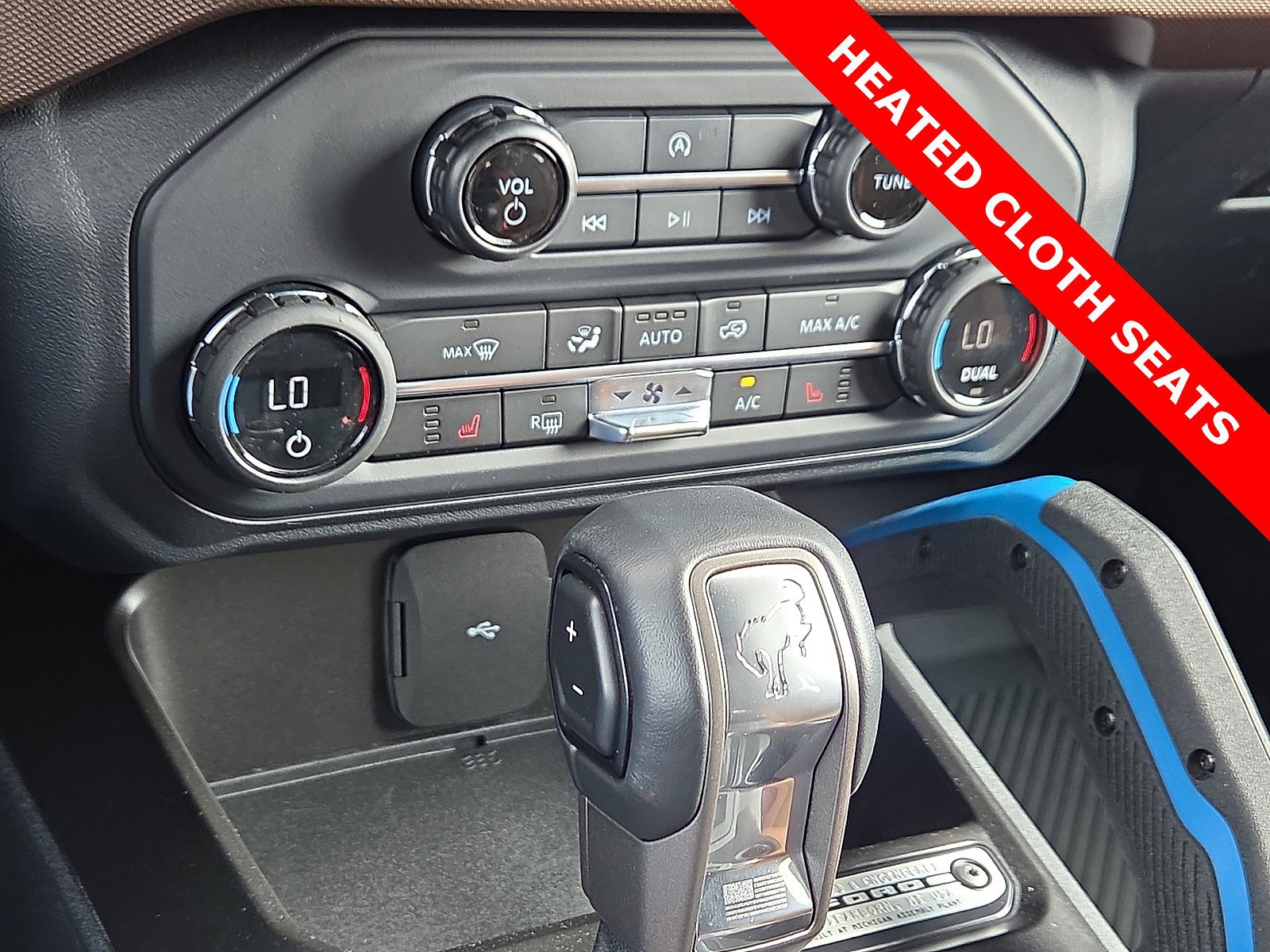Used 2023 Ford Bronco Outer Banks w/ Sasquatch Package image 19