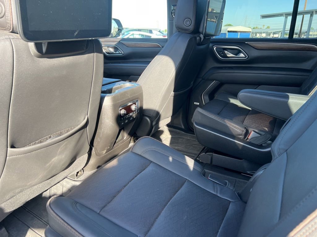 Used 2023 Chevrolet Tahoe High Country image 12