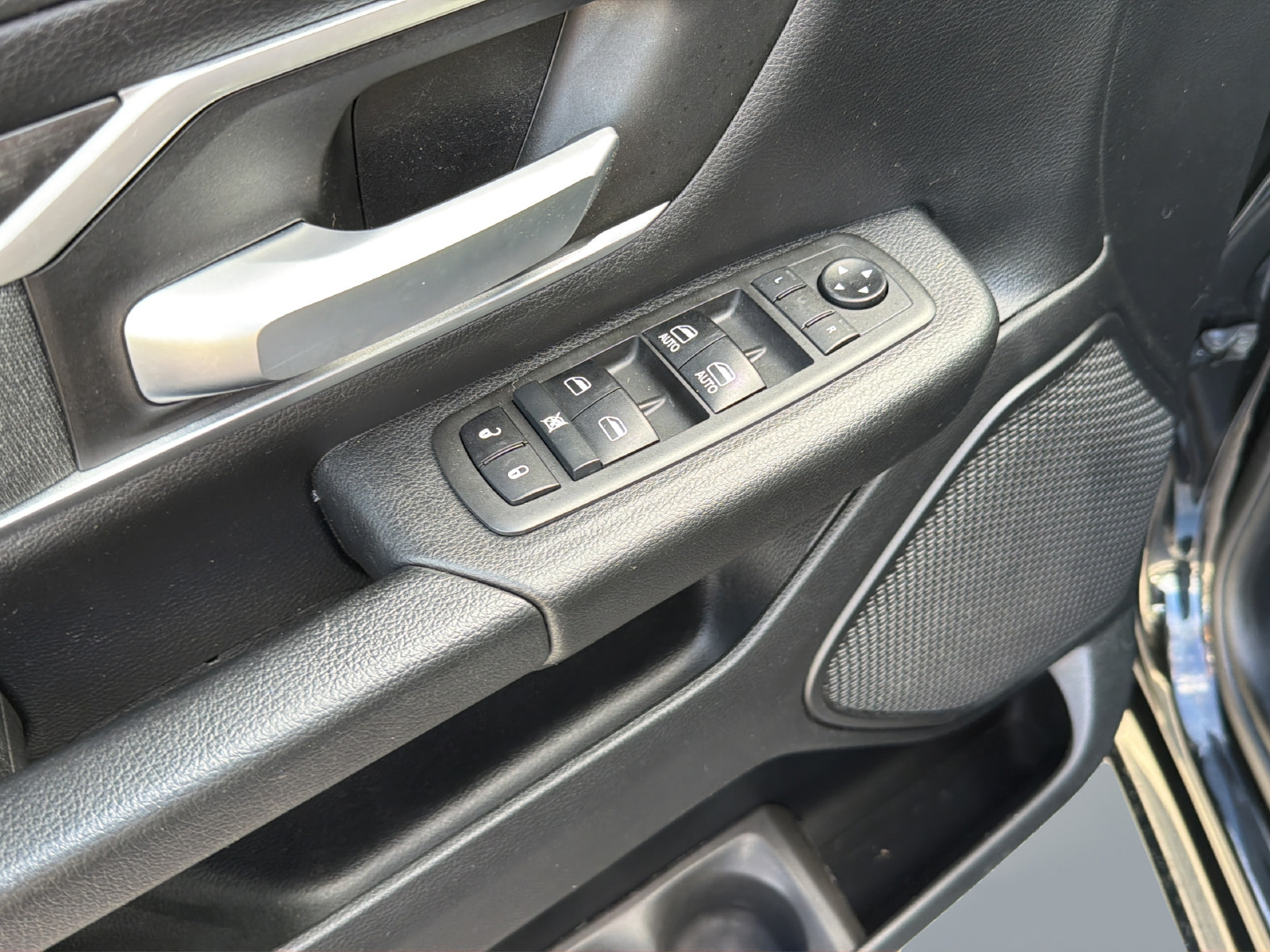 Used 2021 RAM 1500 Big Horn RWD image 29