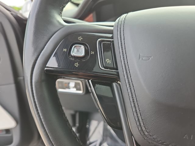 Used 2022 Lincoln Aviator Reserve w/ Equipment Group 201A AWD/4WD image 22