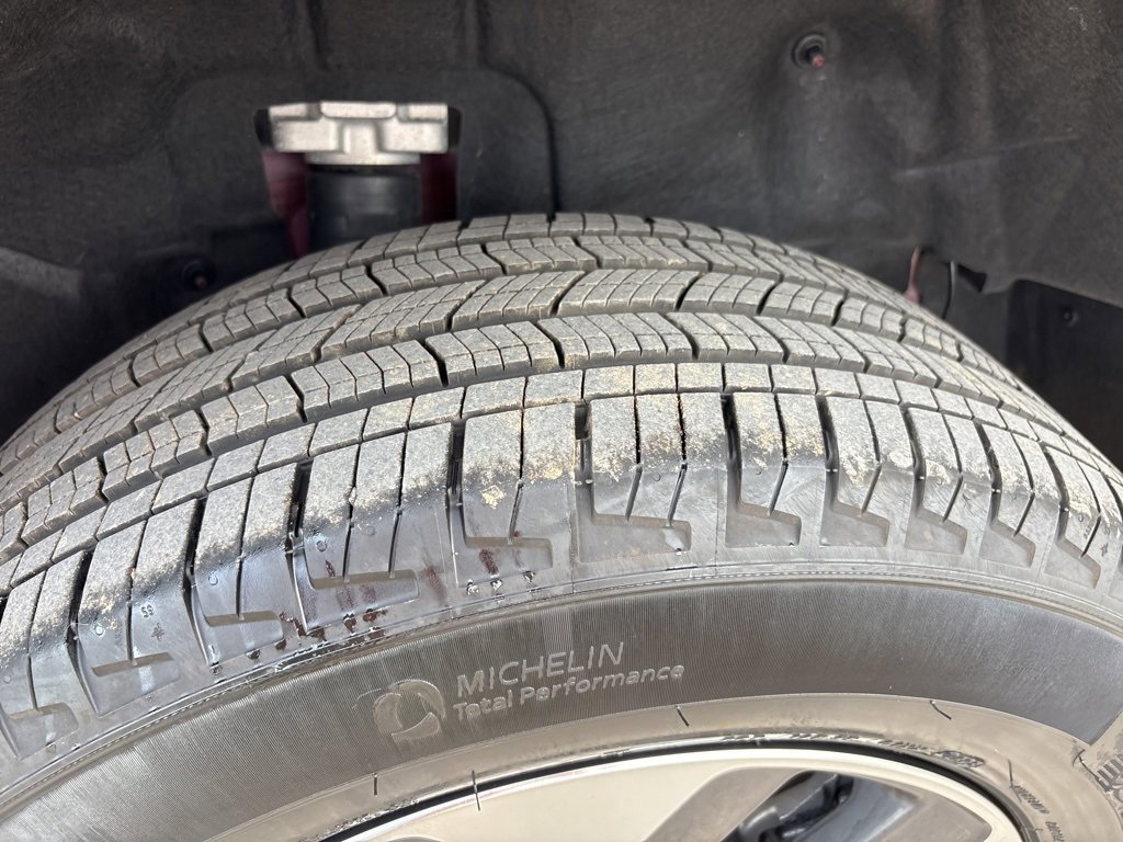 Used 2024 Jeep Grand Cherokee Limited 4xe image 7