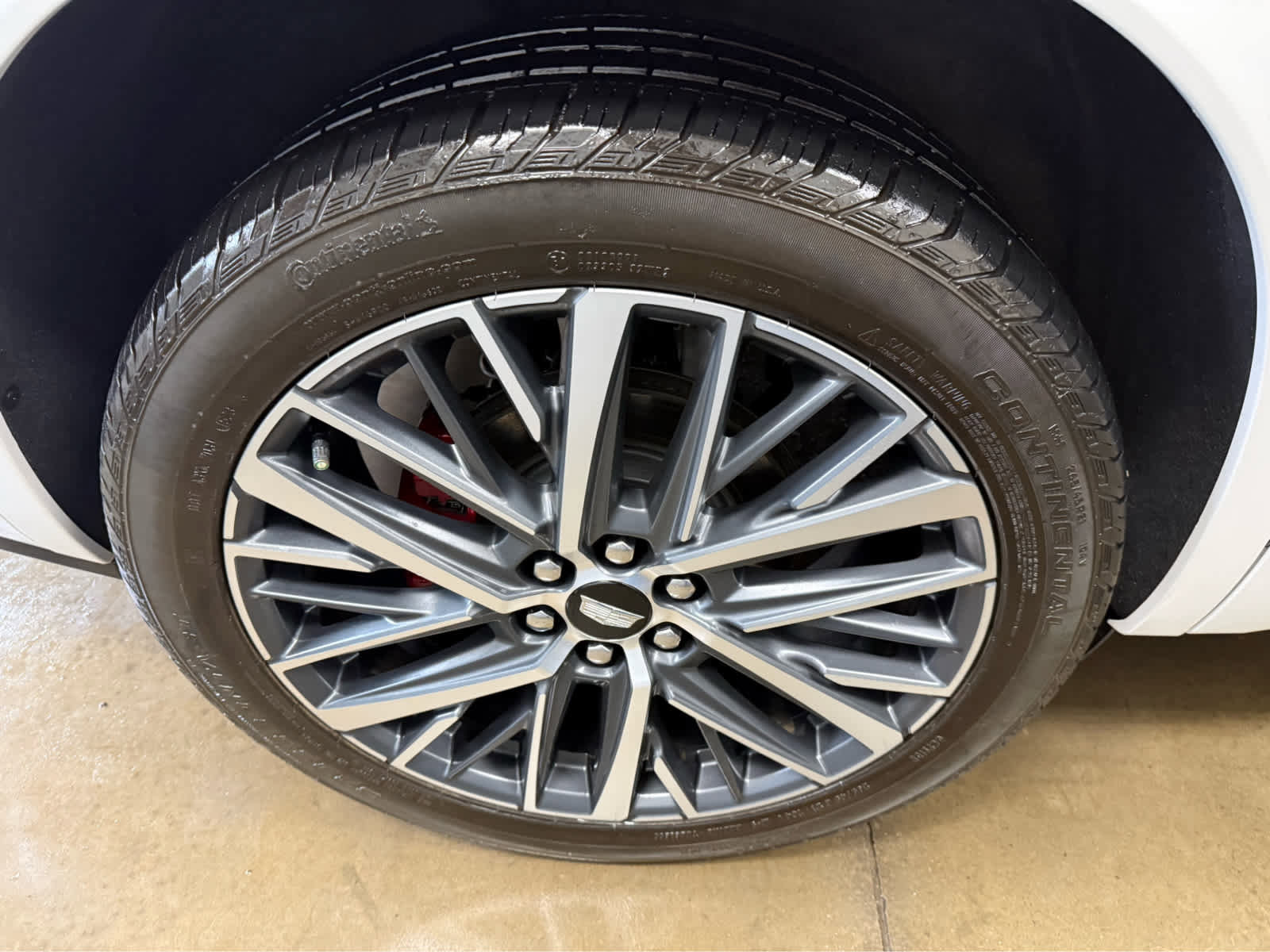 Used 2023 Cadillac XT6 Sport w/ Technology Package image 37