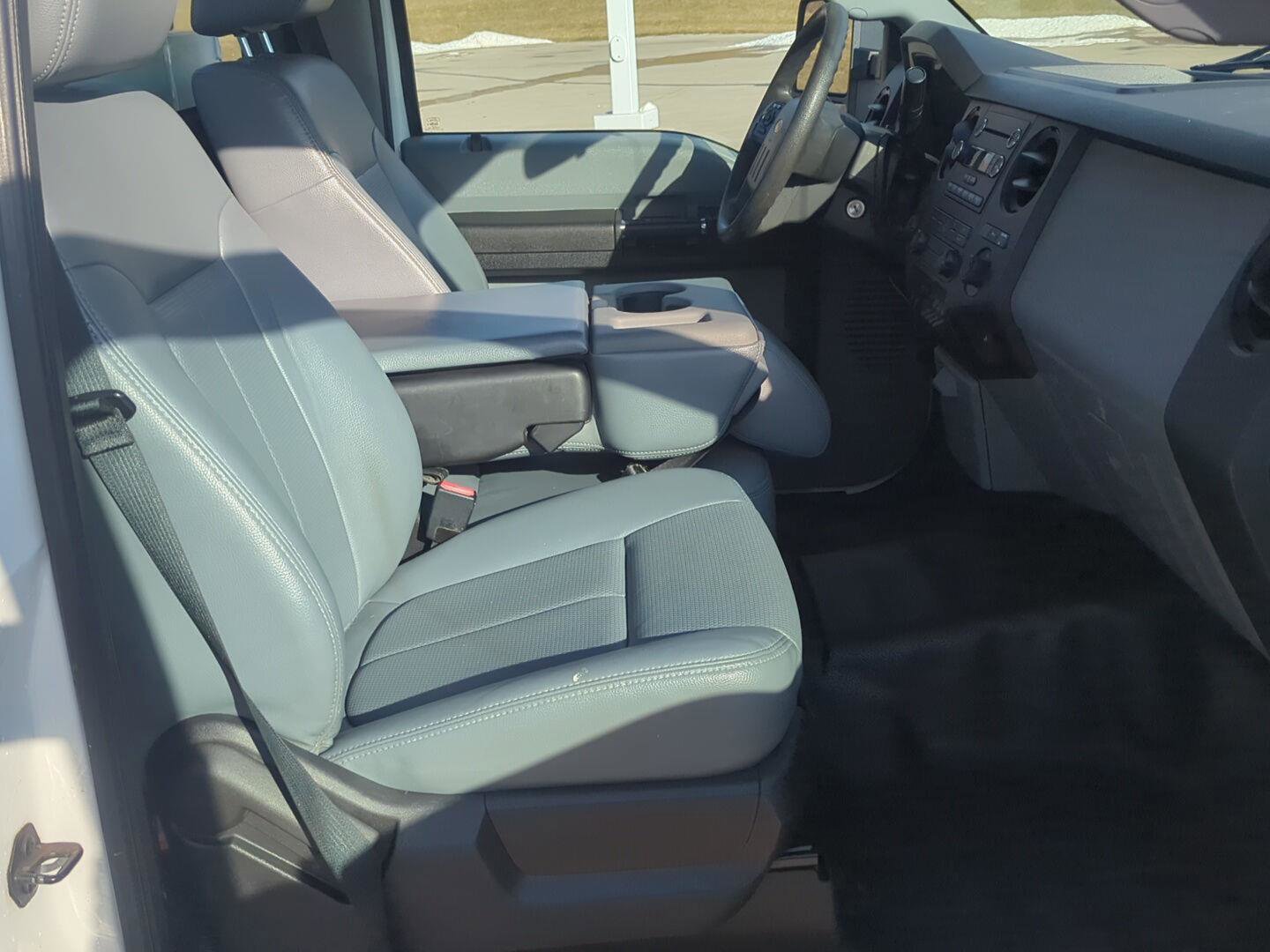 Used 2016 Ford F250 XL w/ Power Equipment Group RWD image 20