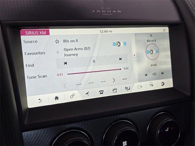 Used 2024 Jaguar F-TYPE R-Dynamic image 21