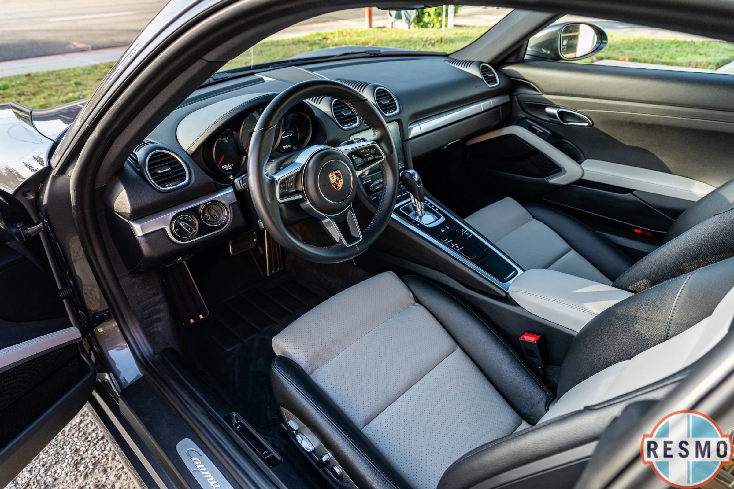 Used 2018 Porsche 718 Cayman S image 7