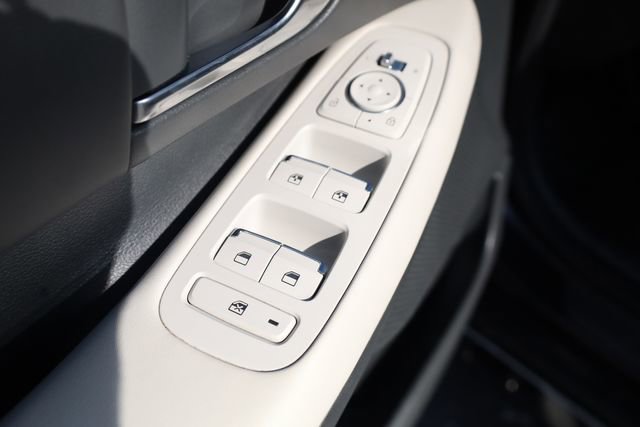 Used 2023 Hyundai Sonata SEL image 14