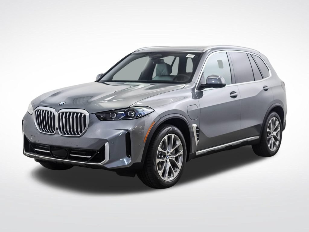New 2026 BMW X5 xDrive50e w/ Climate Comfort Package