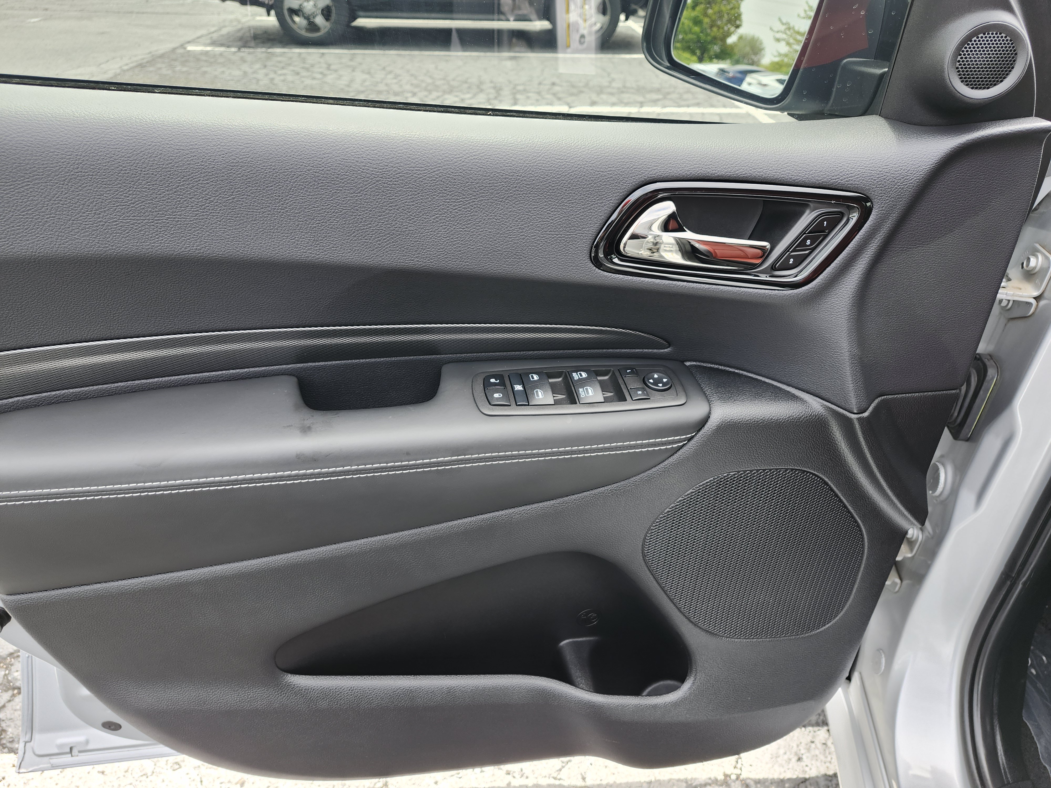 Used 2024 Dodge Durango SRT AWD/4WD image 32