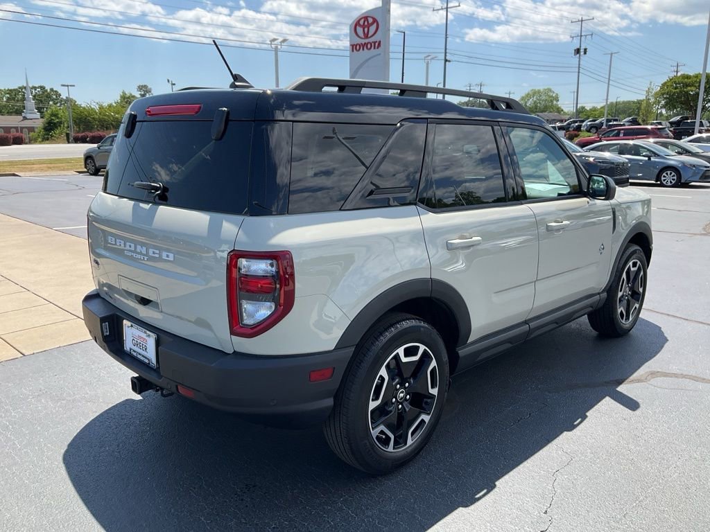 Used 2024 Ford Bronco Sport Outer Banks image 18