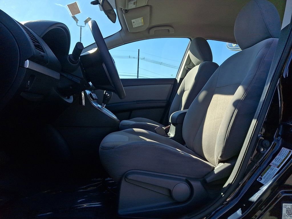 Used 2012 Nissan Sentra 2.0 SR FWD image 13