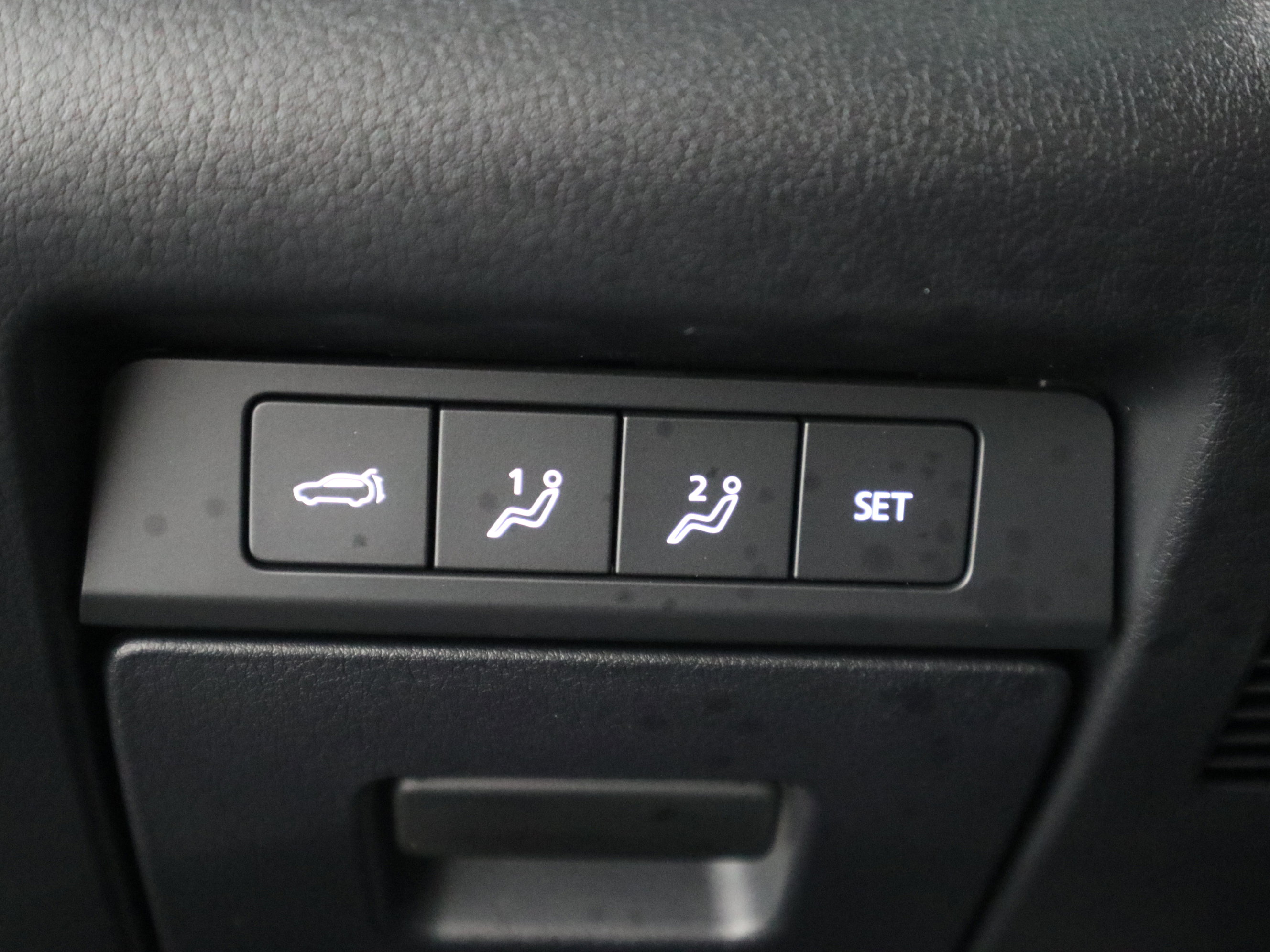 Certified 2025 MAZDA CX-30 2.5 Turbo w/ Premium Plus Pkg image 31