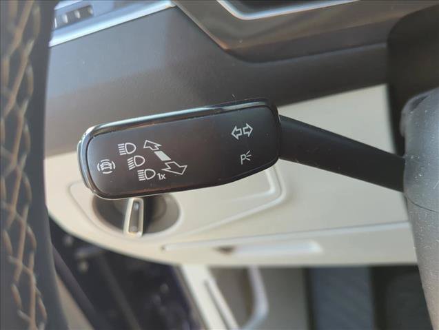 Used 2022 Volkswagen Tiguan SE FWD image 15