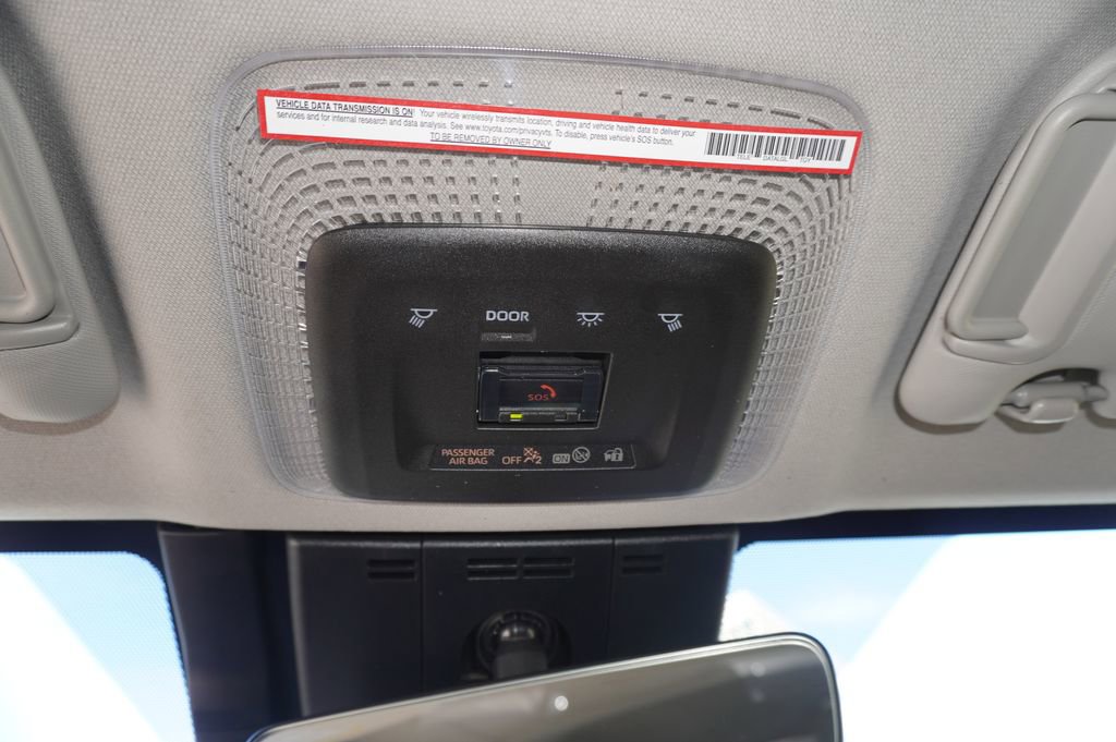 Used 2023 Toyota Prius Prime SE image 21