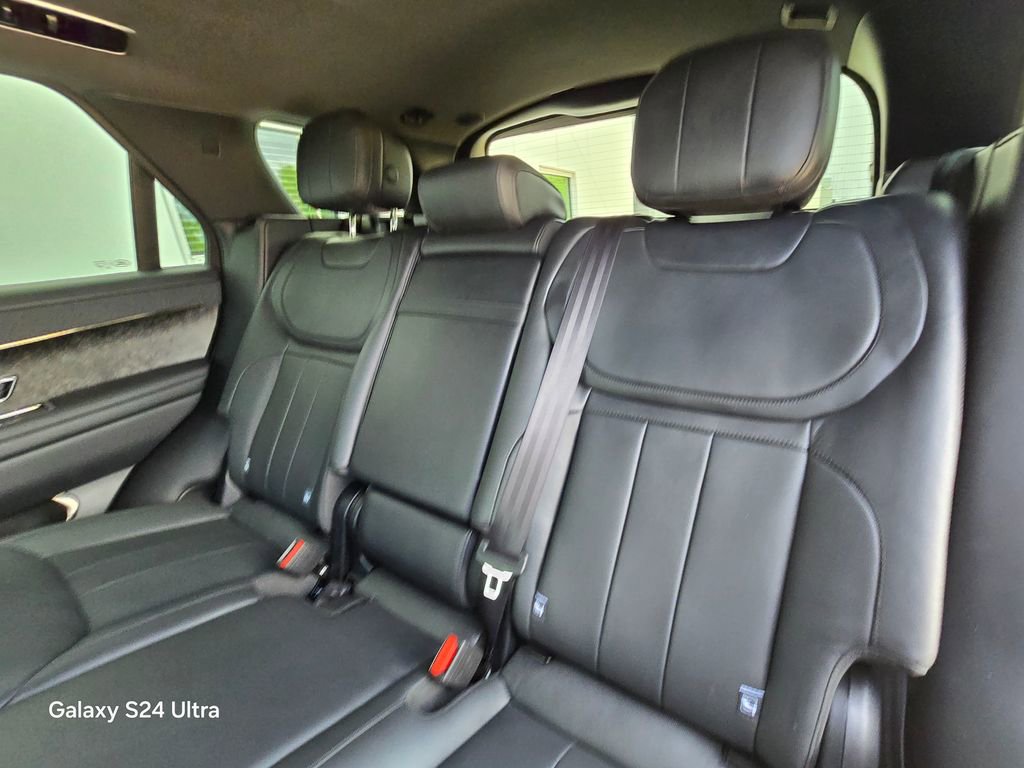 Used 2024 Land Rover Range Rover Sport Dynamic SE image 15