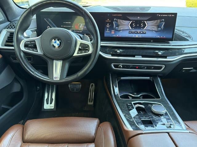 Used 2024 BMW X7 xDrive40i w/ M Sport Package AWD/4WD image 19