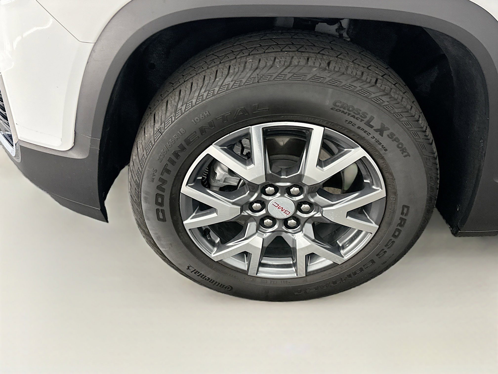 Used 2023 GMC Acadia SLT w/ Technology Package image 11