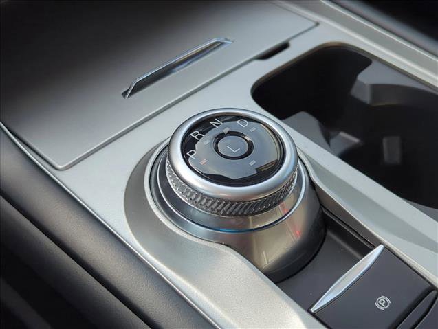 Certified 2023 Ford Explorer XLT RWD image 10