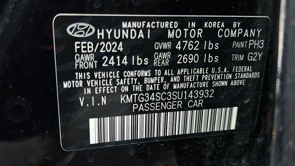 Used 2025 Genesis G70 2.5T image 30