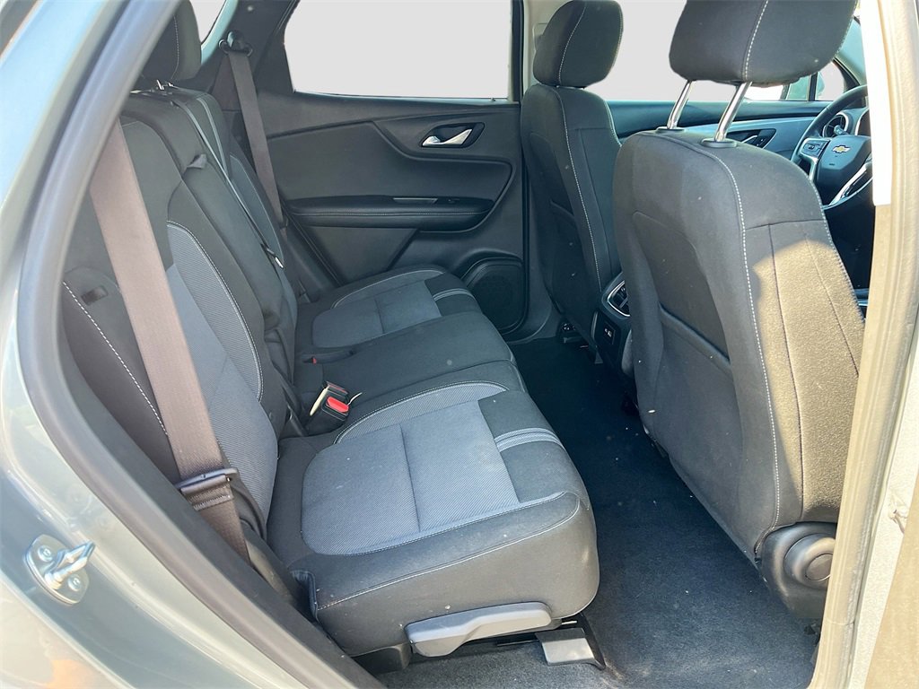 Used 2024 Chevrolet Blazer LT image 25