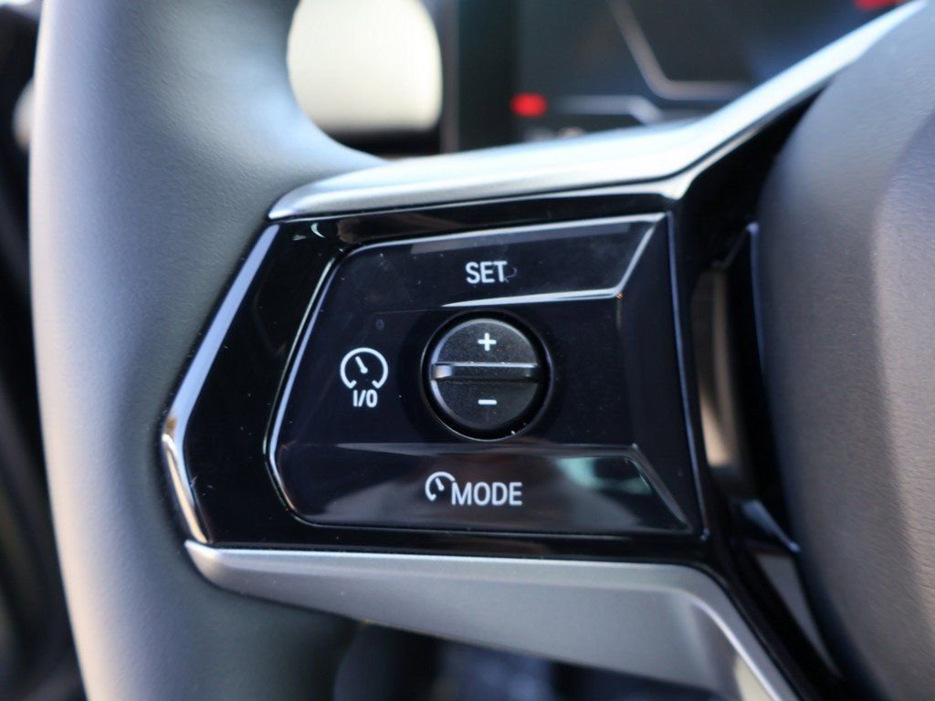 Used 2025 BMW i5 xDrive40 w/ Premium Package AWD/4WD image 52