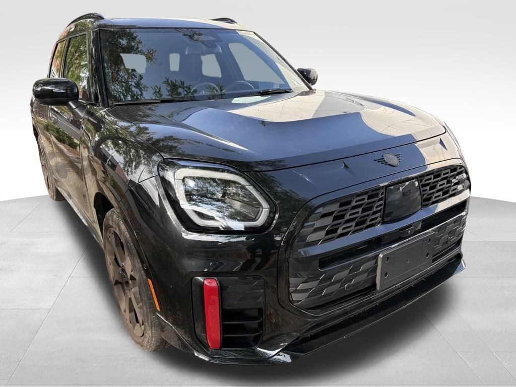 Certified 2025 MINI Cooper Countryman John Cooper Works w/ Comfort Package Max AWD/4WD image 5