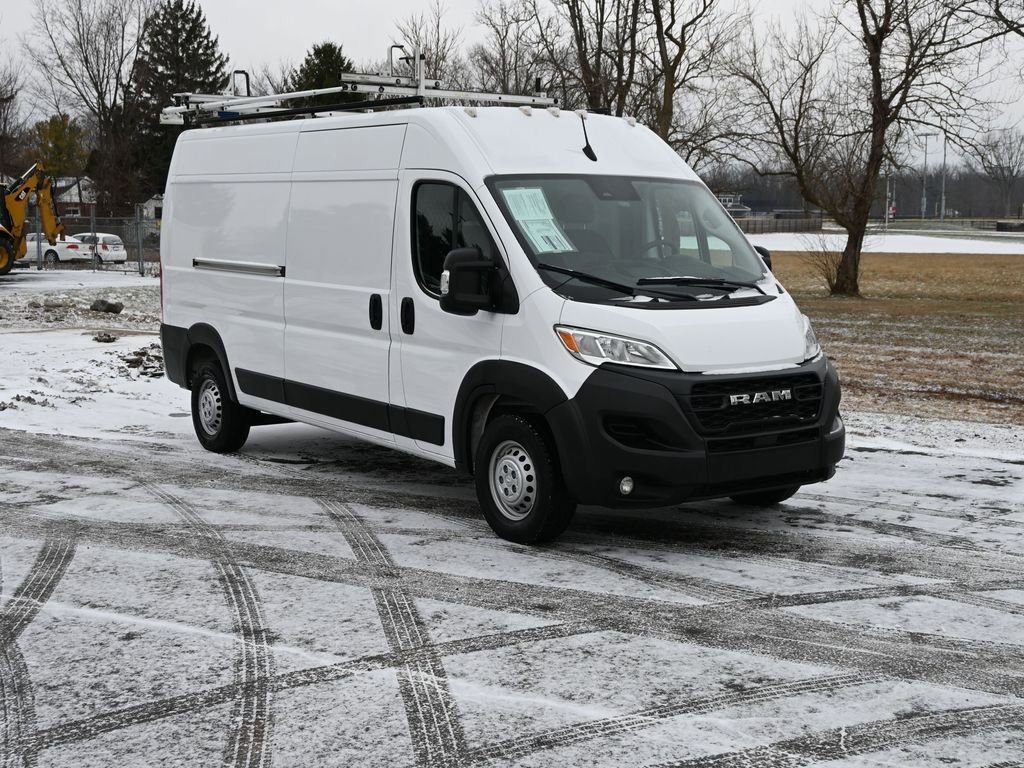 Used 2024 RAM ProMaster 2500 w/ Convenience Group image 8