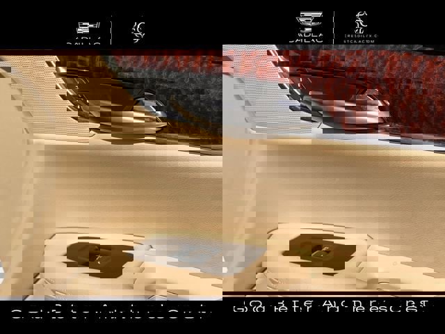 Used 2018 Cadillac XT5 Premium Luxury image 25