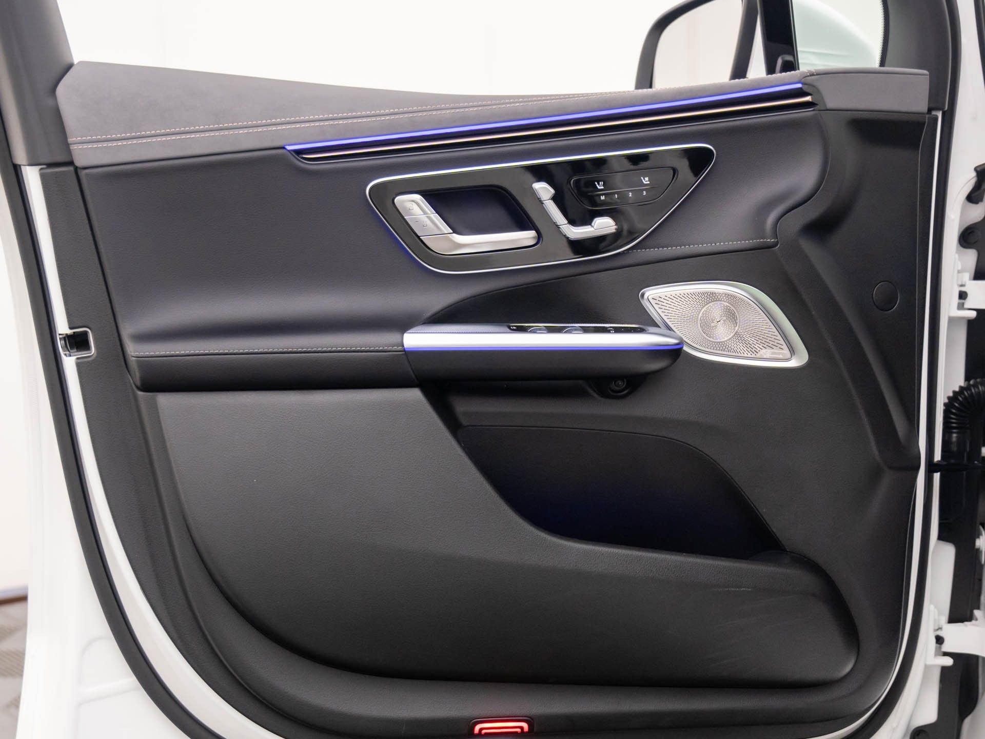 Used 2024 Mercedes-Benz EQE 350+ 4MATIC SUV w/ Driver Assistance Package image 15