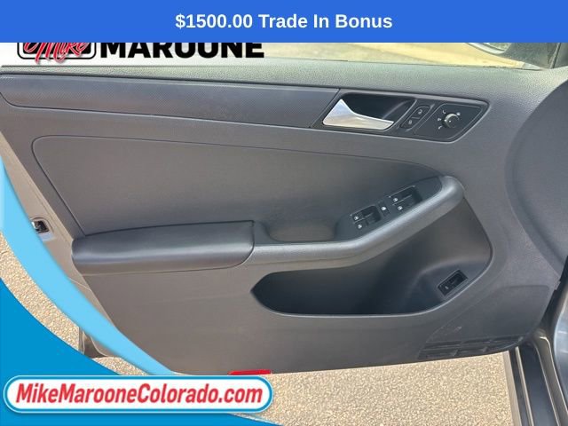 Used 2014 Volkswagen Jetta S image 9
