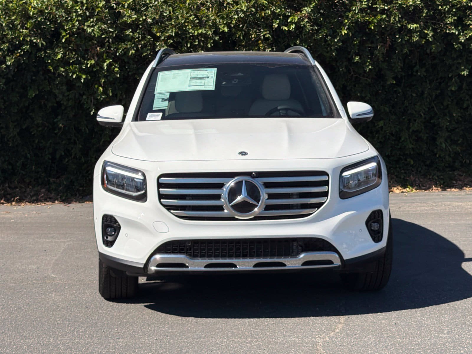 New 2026 Mercedes-Benz GLB 250 4MATIC image 3