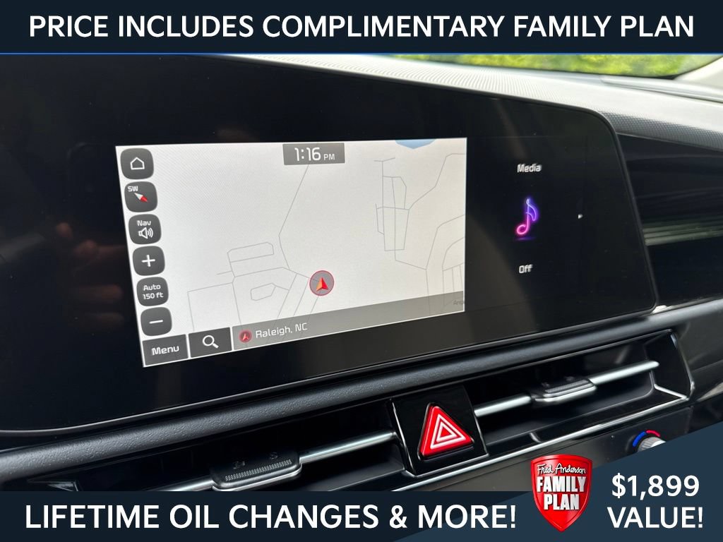 New 2026 Kia Niro EX w/ EX Premium Package FWD image 4