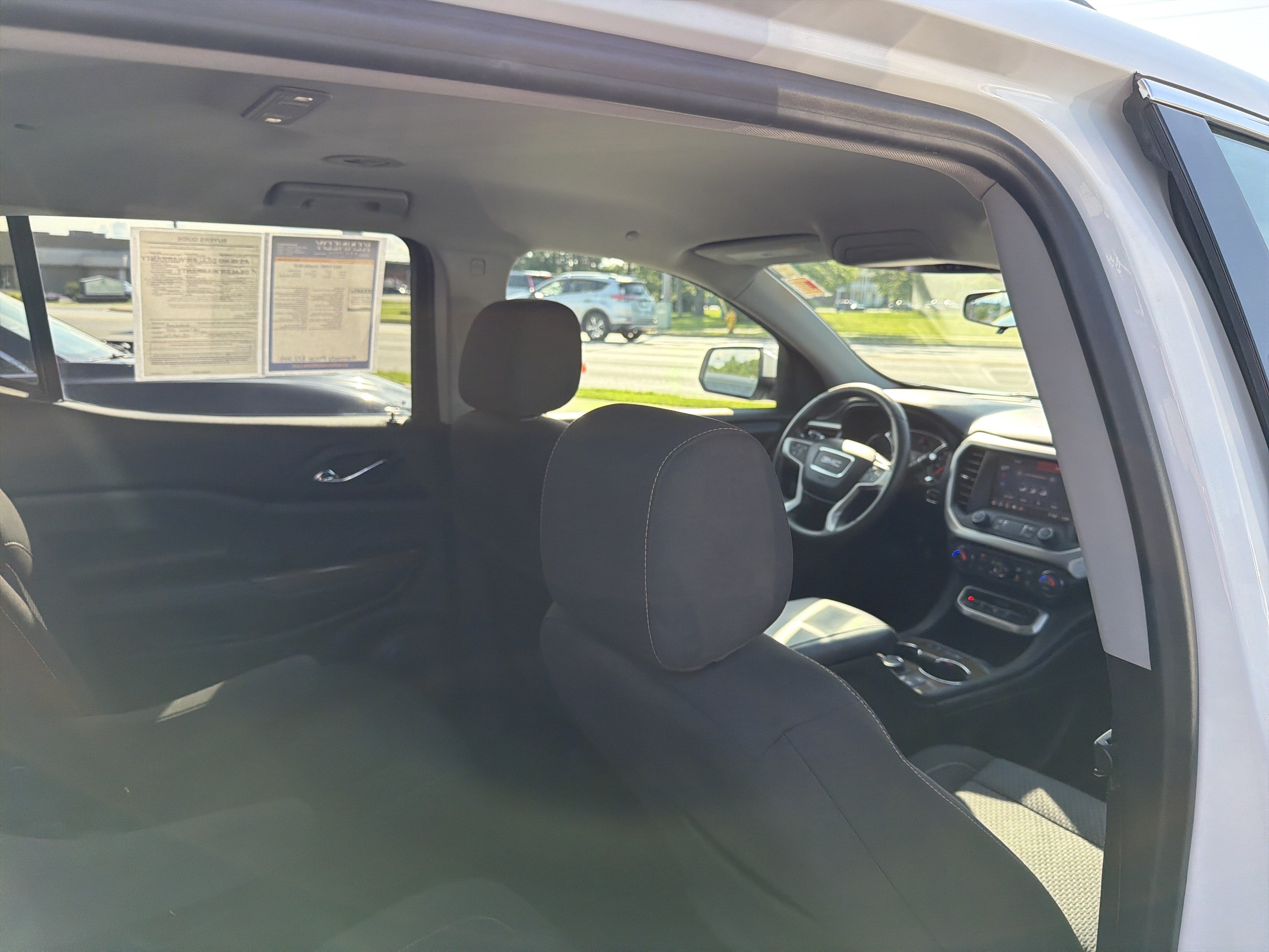 Used 2021 GMC Acadia SLE w/ Driver Convenience Package AWD/4WD image 60