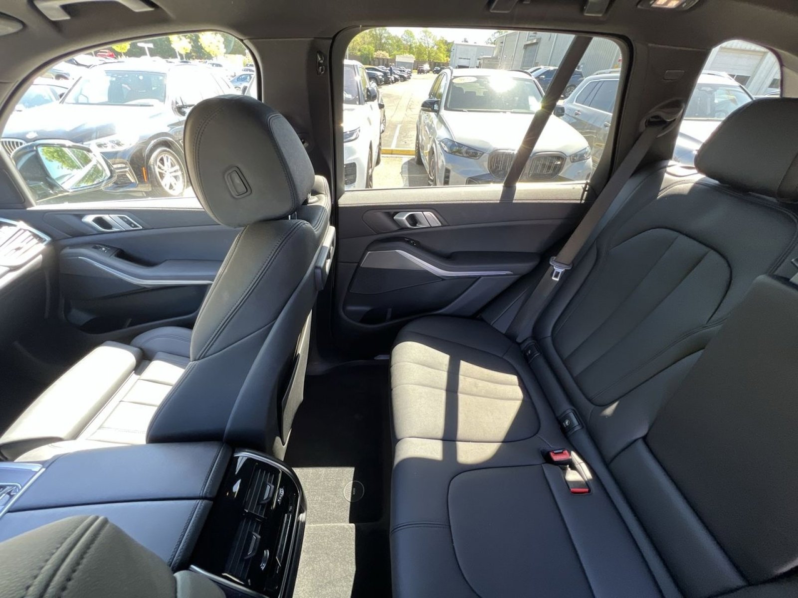 Used 2022 BMW X5 xDrive45e image 7