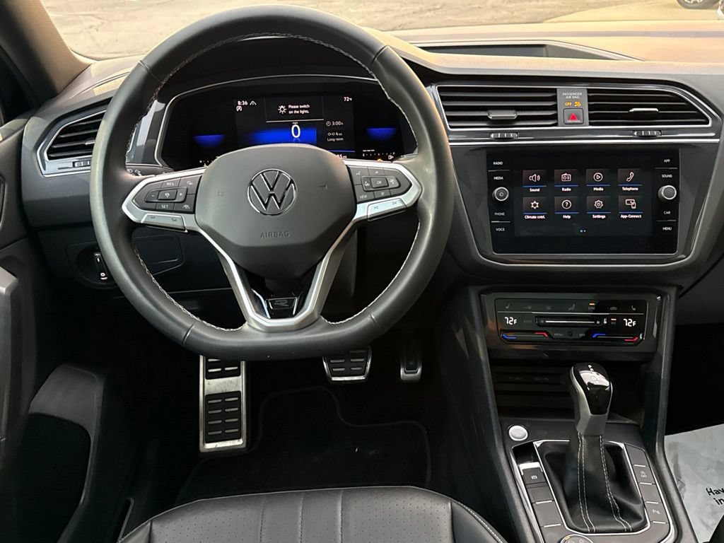 Used 2023 Volkswagen Tiguan SE R-Line AWD/4WD image 23