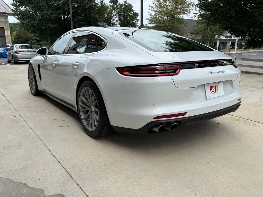 Used 2017 Porsche Panamera 4S AWD/4WD image 6