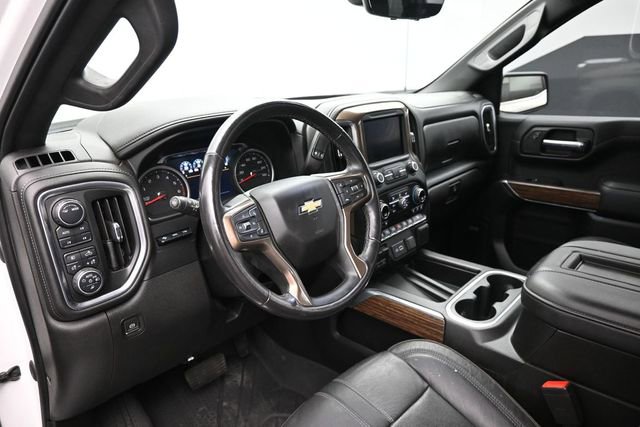 Used 2021 Chevrolet Silverado 1500 High Country w/ Technology Package AWD/4WD image 12