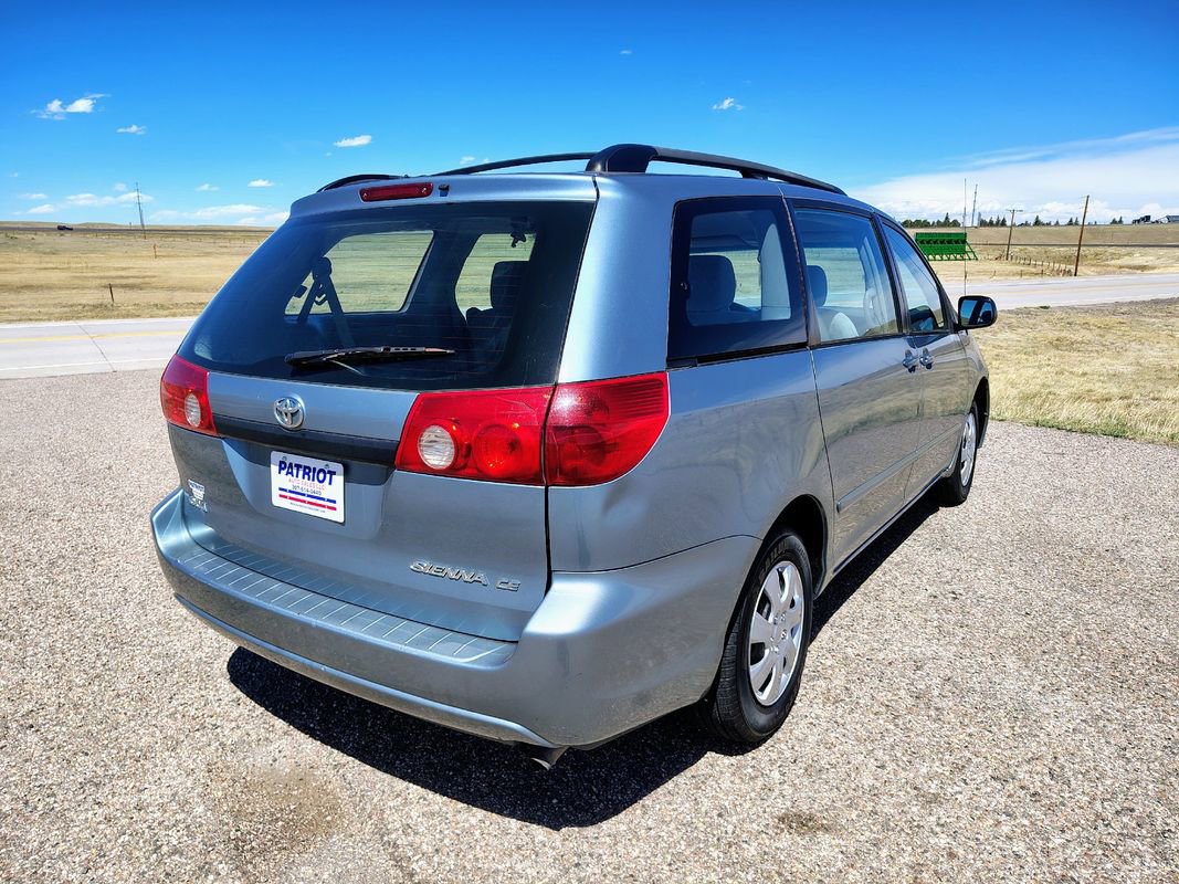Used 2006 Toyota Sienna CE FWD image 5