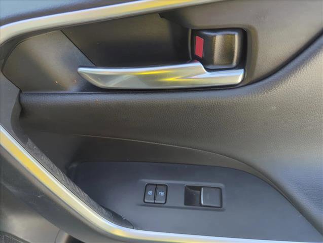 Used 2023 Toyota RAV4 Limited image 24