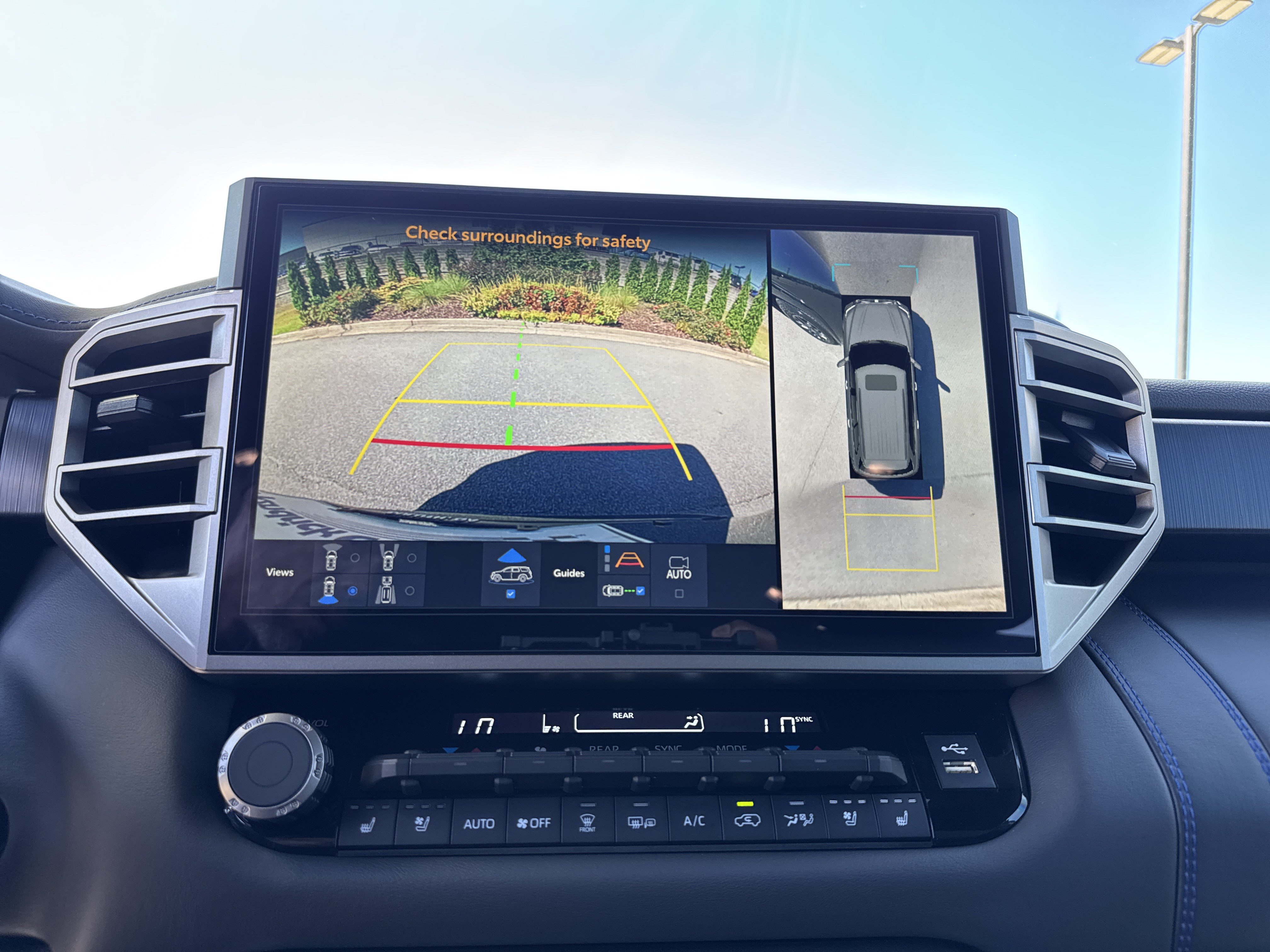 Used 2026 Toyota Sequoia Platinum AWD/4WD image 26