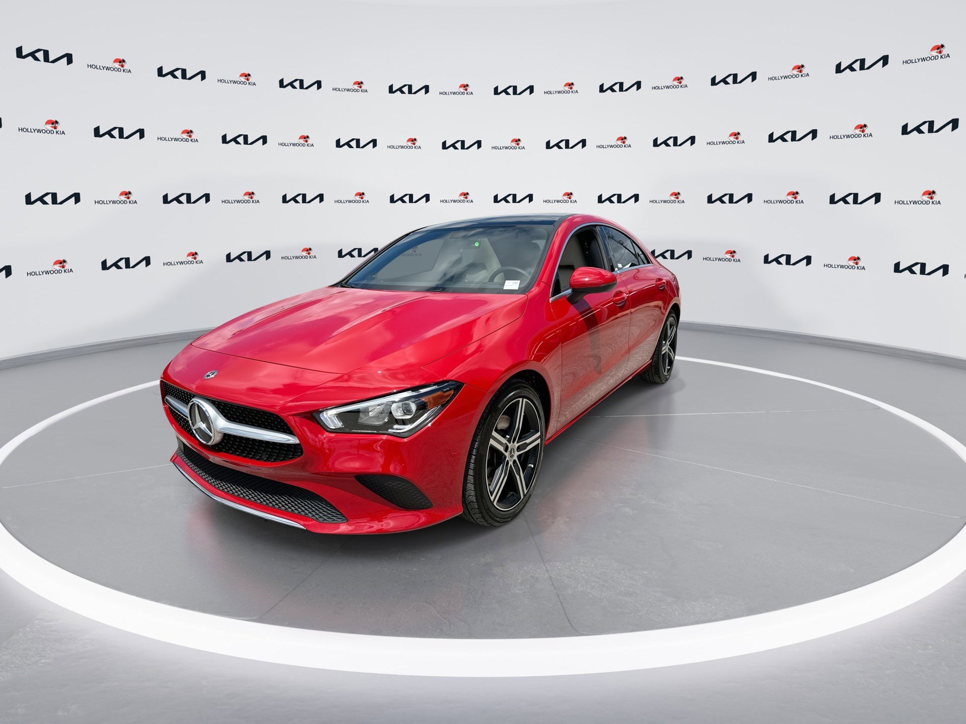 Used 2020 Mercedes-Benz CLA 250 image 4