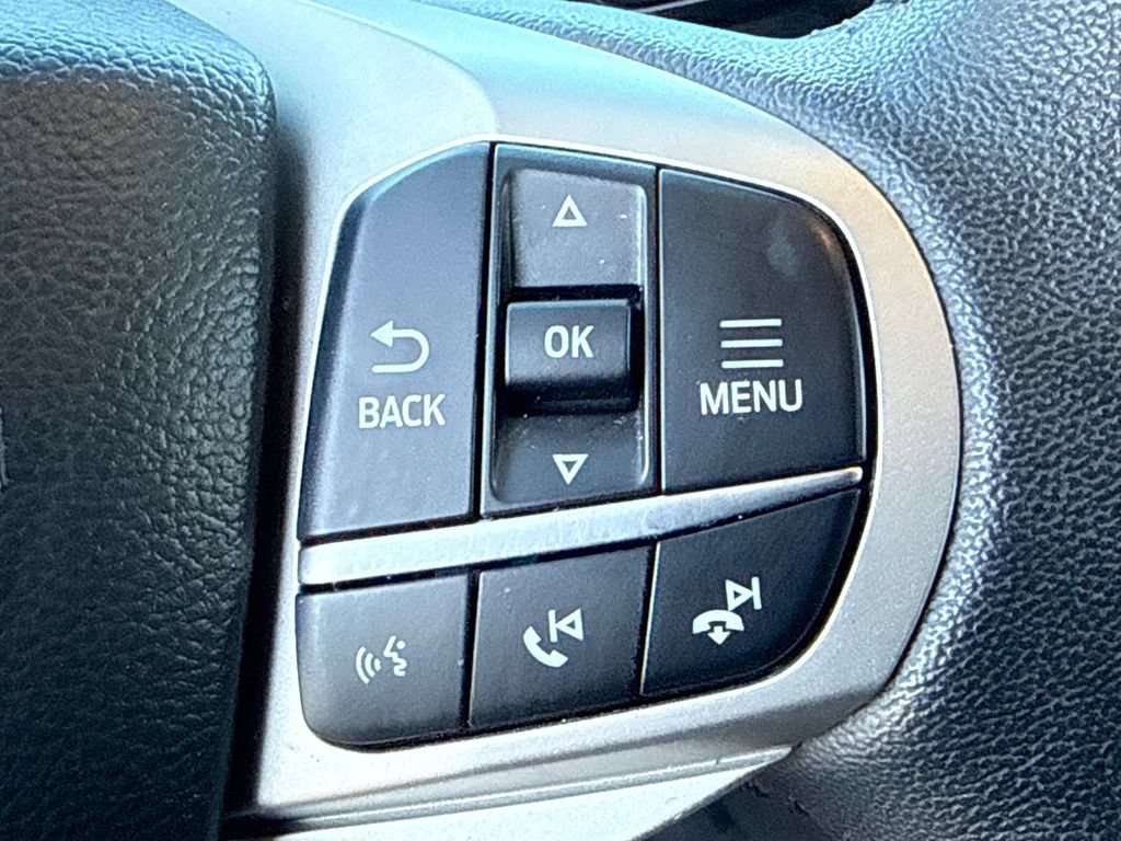 Used 2023 Ford Explorer XLT w/ Equipment Group 202A AWD/4WD image 27