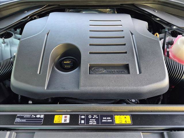 New 2027 Land Rover Range Rover Sport SE AWD/4WD image 16
