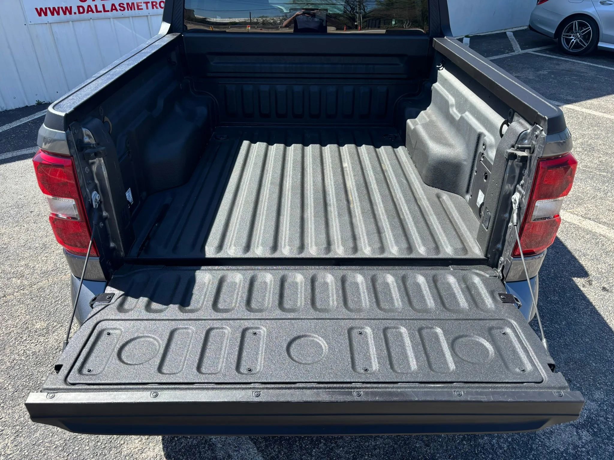 Used 2025 Ford Maverick Lobo image 15