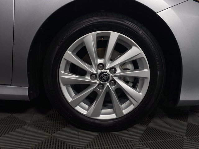 Used 2024 Toyota Camry LE w/ Convenience Package FWD image 12