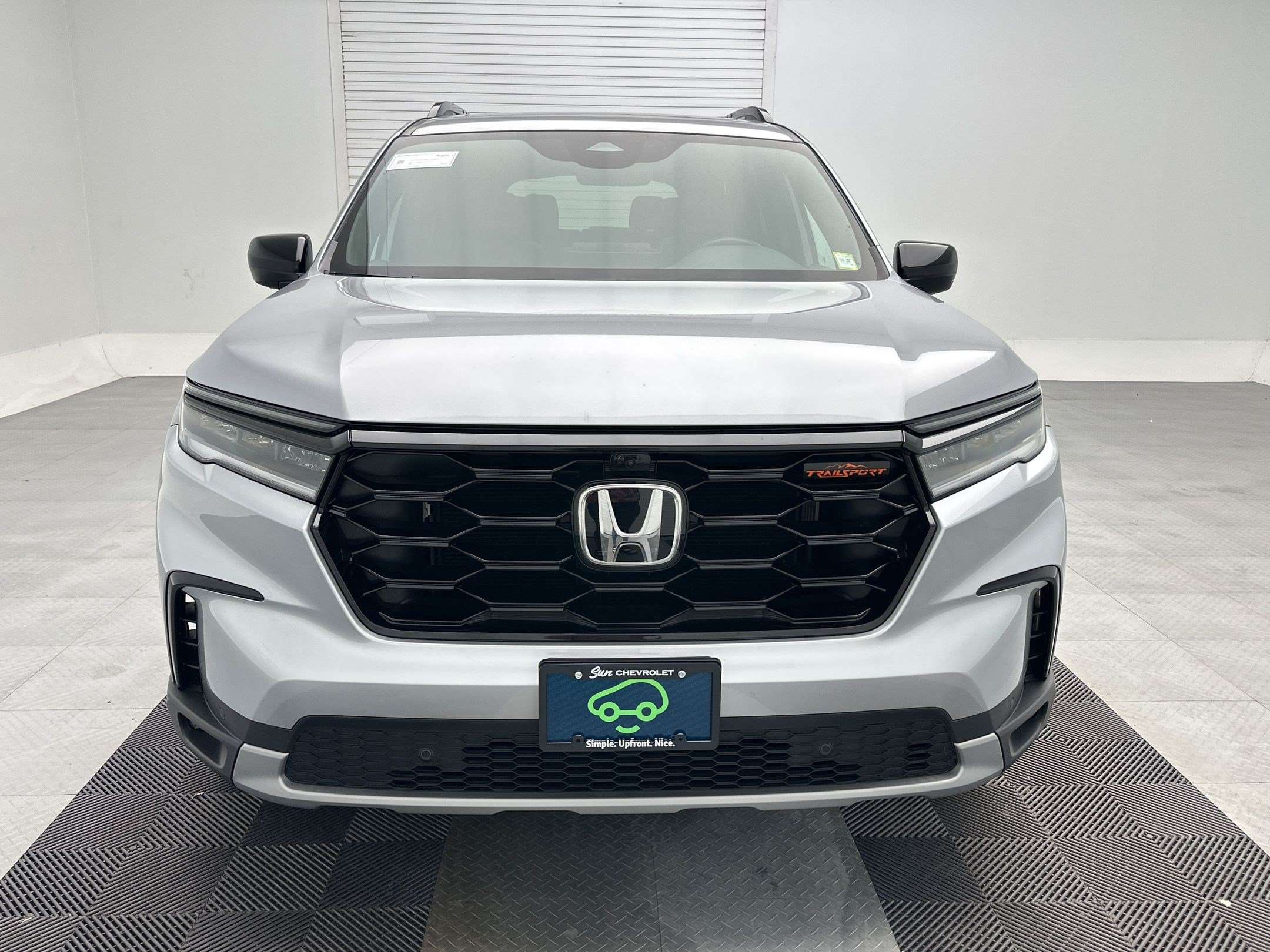 Used 2025 Honda Pilot TrailSport image 6