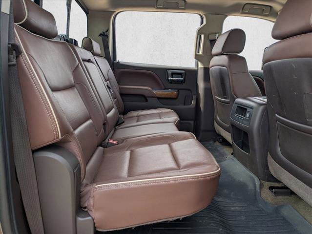 Used 2015 Chevrolet Silverado 2500 High Country w/ Duramax Plus Package image 19