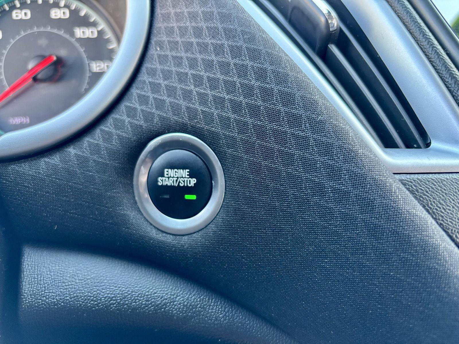 Used 2023 Chevrolet Malibu LT image 28